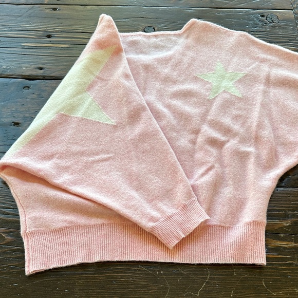 Brodie Cashmere Pink Sweater with White Star Size S - Picture 4 of 8